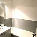 Apartamento Mama With Mobile Aircon, Including Free Parking Space At 300 Meters *