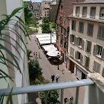 Mama With Mobile Aircon, Including Free Parking Space At 300 Meters Apartamento
