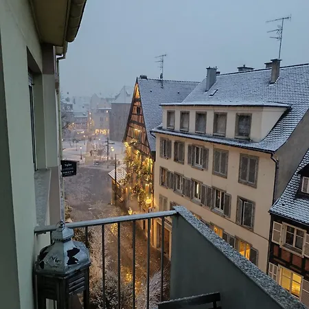 Mama With Aircon Including Parking 2 Cars Apartment Colmar